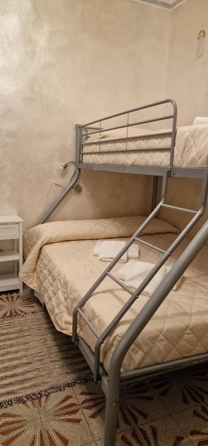 Casa Soggiorno Il Quetzales Valenza Εξωτερικό φωτογραφία