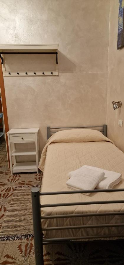 Casa Soggiorno Il Quetzales Valenza Εξωτερικό φωτογραφία